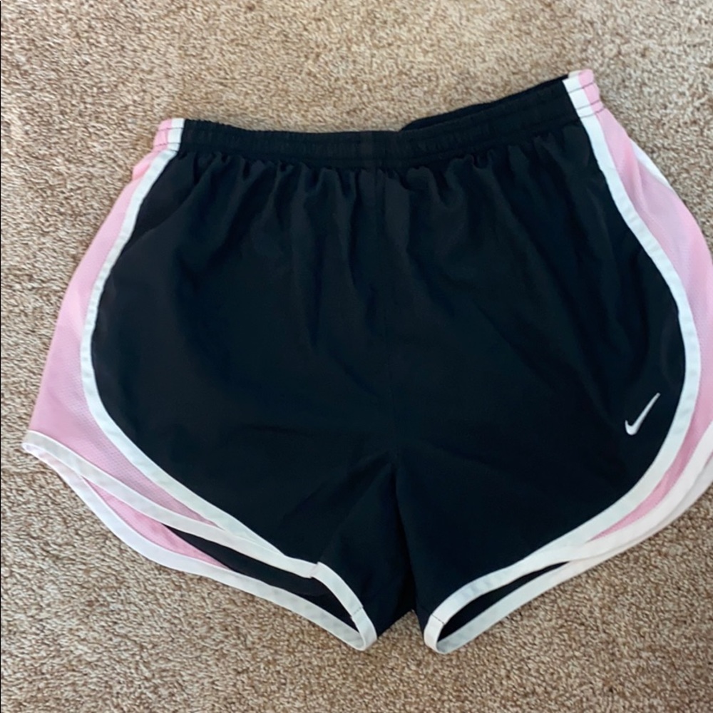 Nike Shorts Dri- Fit - Size Small